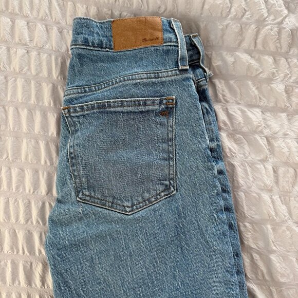 Madewell Mid-Rise Perfect Vintage Jean - Size 25 - Picture 4 of 8